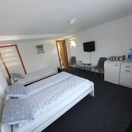 Denis 4* Dubrave Gornje