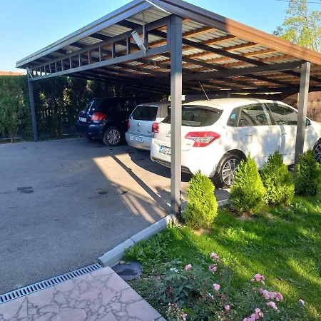 Konukevi Denis Dubrave Gornje